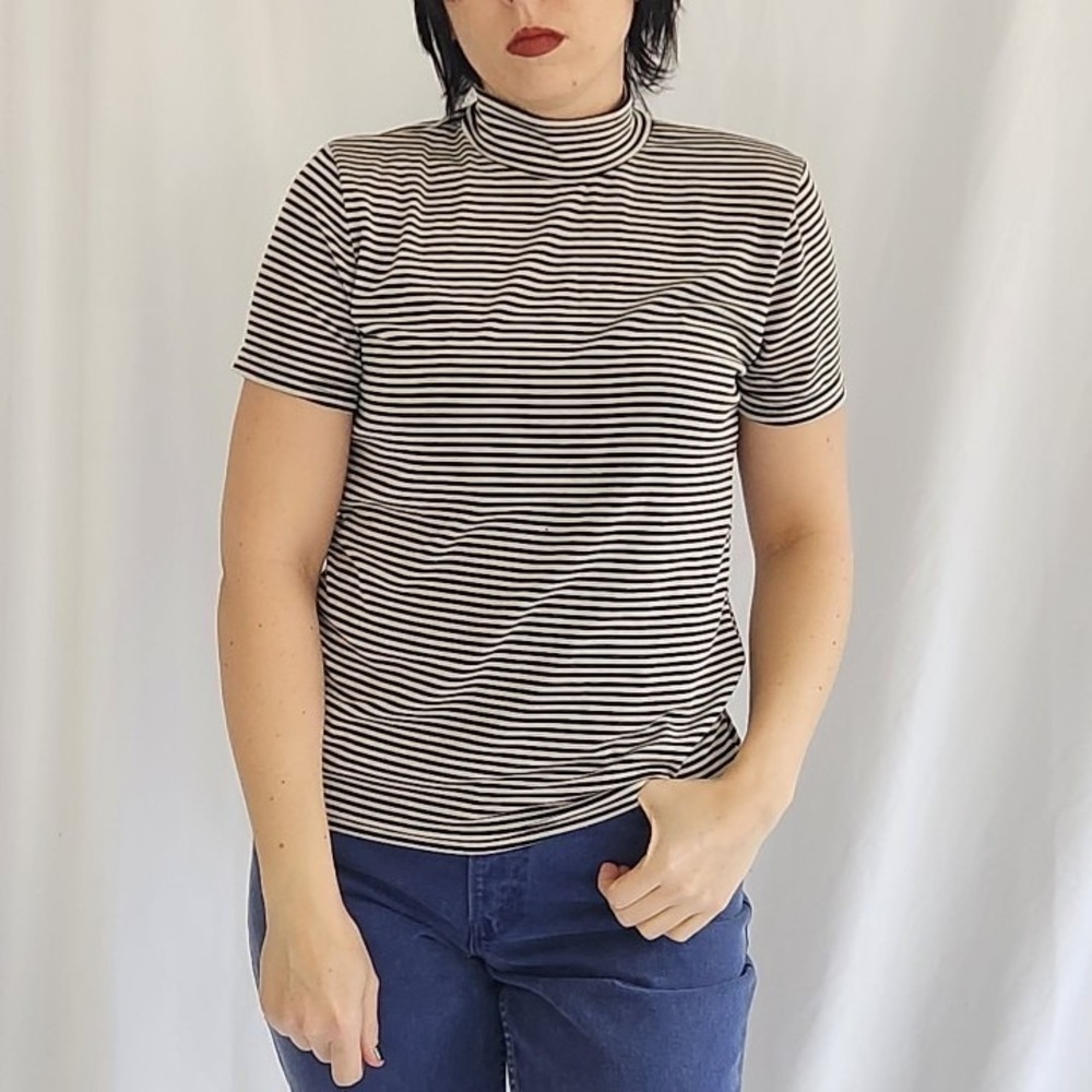 90s Black‎ and Gray Mock Turtleneck Tee